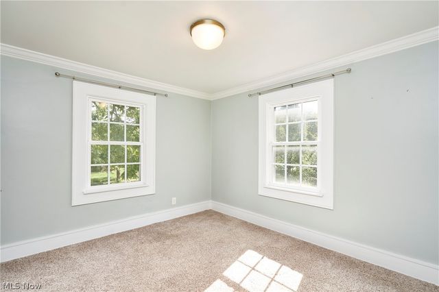 1576 W Exchange Street, Akron, OH 44313