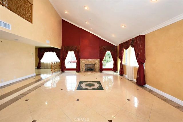 19720 Vintage, Chatsworth, CA 91311