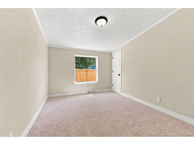 106 County Road 37, Lochbuie, CO 80603