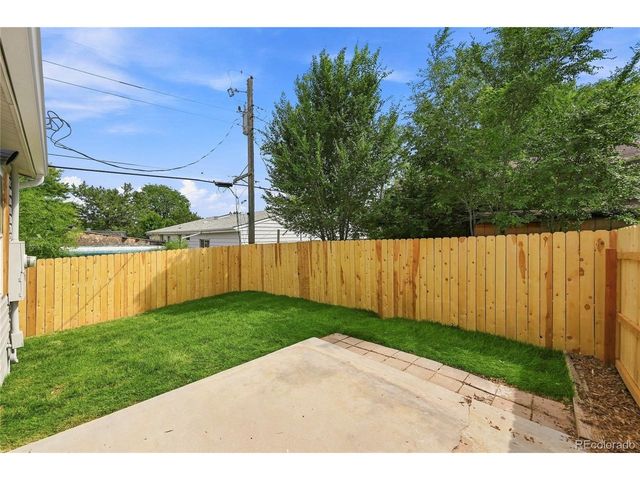 106 County Road 37, Lochbuie, CO 80603