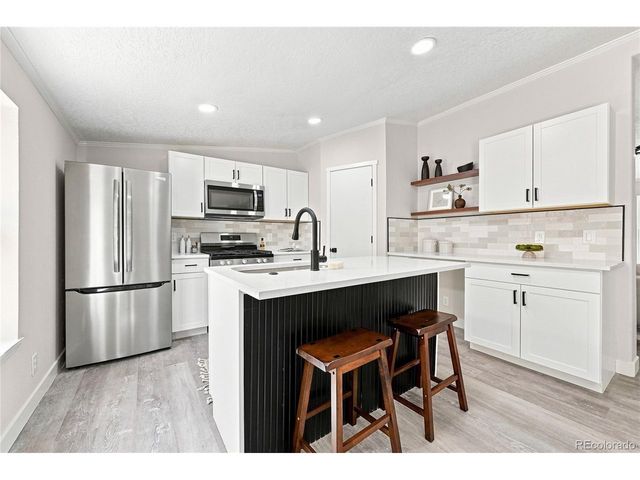 106 County Road 37, Lochbuie, CO 80603