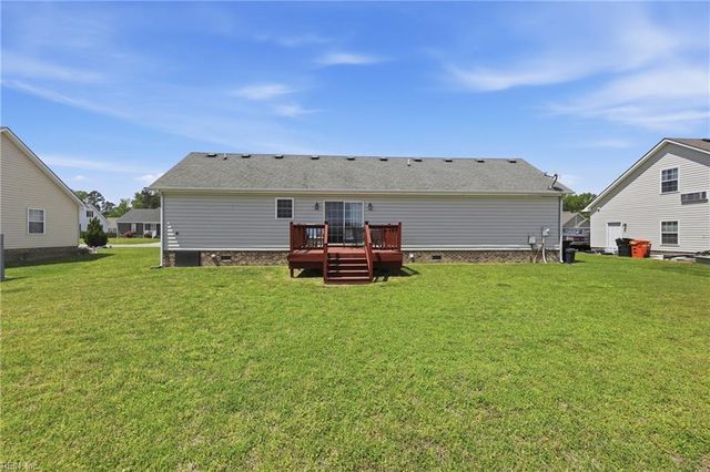 808 Compass DR, Elizabeth City, NC 27909