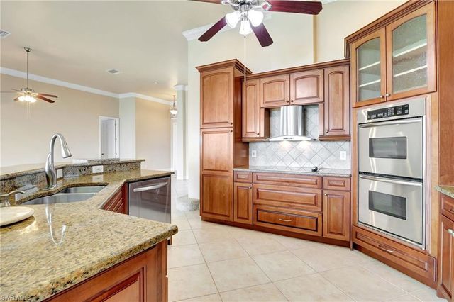 6140 River Shore CT, North Fort Myers, FL 33917