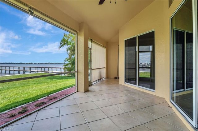 6140 River Shore CT, North Fort Myers, FL 33917