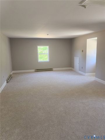 6456 Rural Point Rd, Hanover, VA 23116