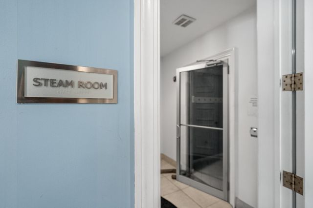 701 SE 21st Ave 103, Deerfield Beach, FL 33441