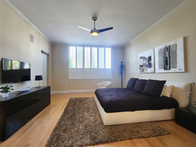 701 SE 21st Ave 103, Deerfield Beach, FL 33441