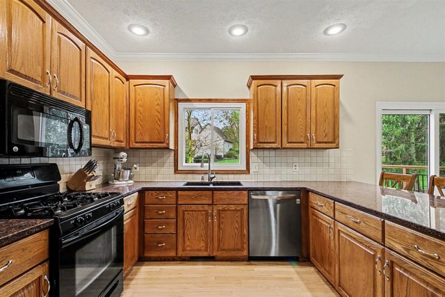 1330 Meadowgreen Court, Caledonia, MI 49316