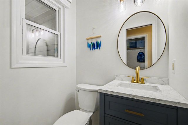 1330 Meadowgreen Court, Caledonia, MI 49316