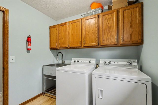 1330 Meadowgreen Court, Caledonia, MI 49316