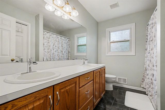 1330 Meadowgreen Court, Caledonia, MI 49316
