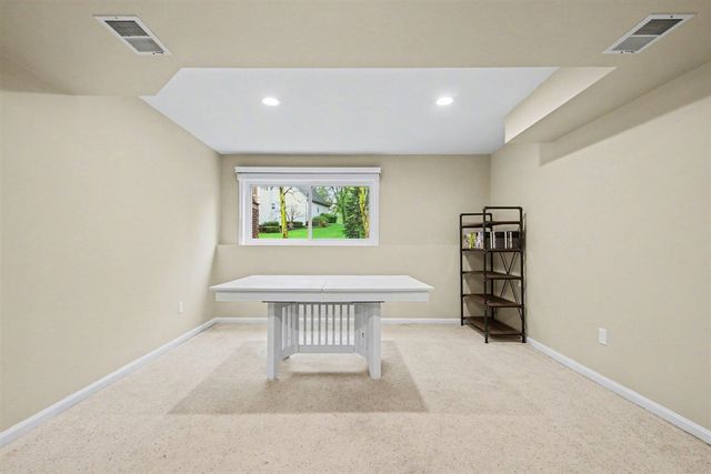 1330 Meadowgreen Court, Caledonia, MI 49316