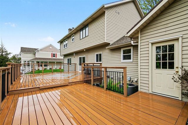 1330 Meadowgreen Court, Caledonia, MI 49316