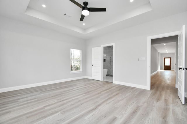 805 Road 5203, Cleveland, TX 77327