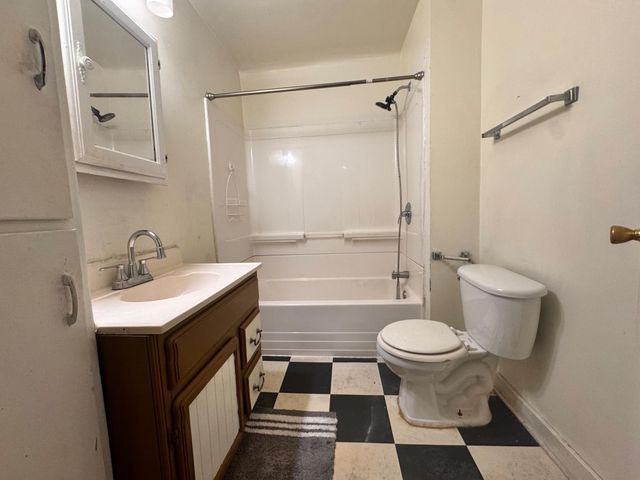 205 W Marshall Street, Marshall, MN 56258