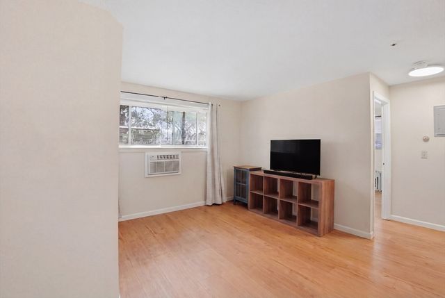 79 Holbrook Rd 2, Quincy, MA 02171