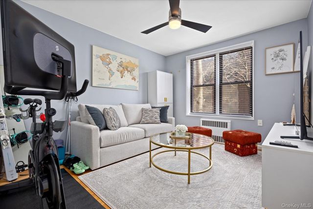 83-77 Woodhaven Boulevard 1G, Woodhaven, NY 11421