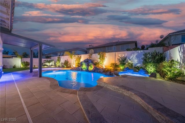 6655 Tranquil Seas Court, Las Vegas, NV 89139