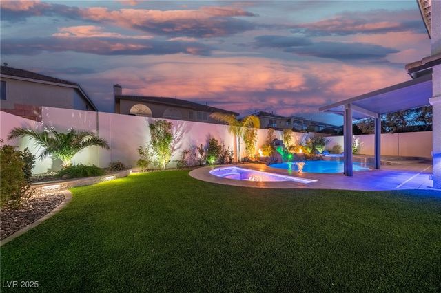 6655 Tranquil Seas Court, Las Vegas, NV 89139