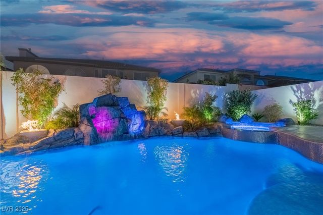 6655 Tranquil Seas Court, Las Vegas, NV 89139