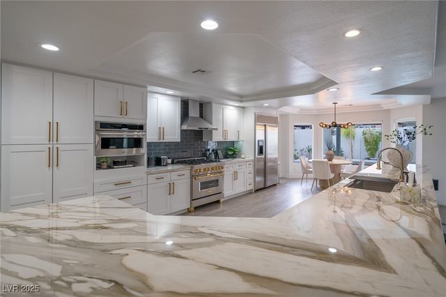 6655 Tranquil Seas Court, Las Vegas, NV 89139