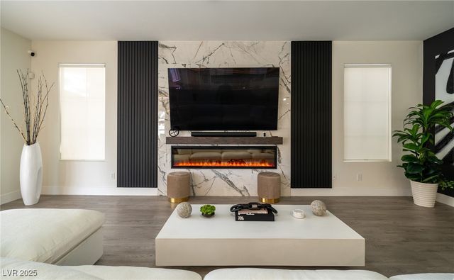 6655 Tranquil Seas Court, Las Vegas, NV 89139