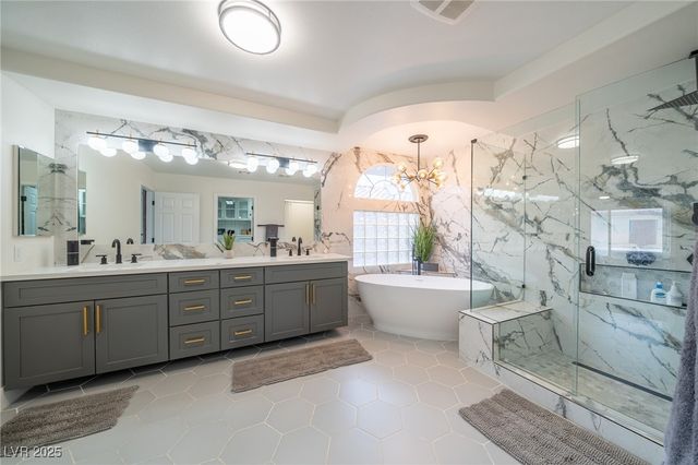 6655 Tranquil Seas Court, Las Vegas, NV 89139