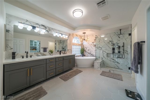 6655 Tranquil Seas Court, Las Vegas, NV 89139