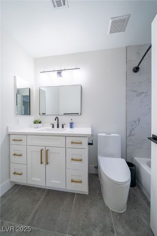 6655 Tranquil Seas Court, Las Vegas, NV 89139