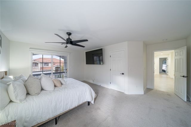 6655 Tranquil Seas Court, Las Vegas, NV 89139