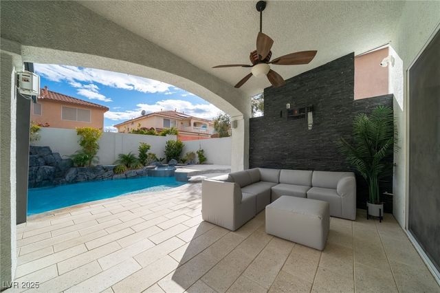 6655 Tranquil Seas Court, Las Vegas, NV 89139
