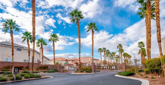 6655 Tranquil Seas Court, Las Vegas, NV 89139