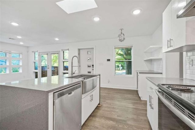 1816 Evans Drive, Atlanta, GA 30310