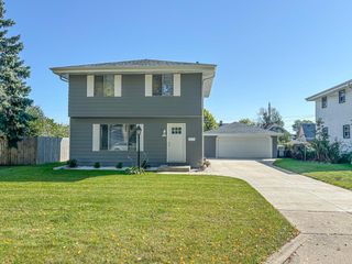 5426 S 14th STREET, Milwaukee, WI 53221