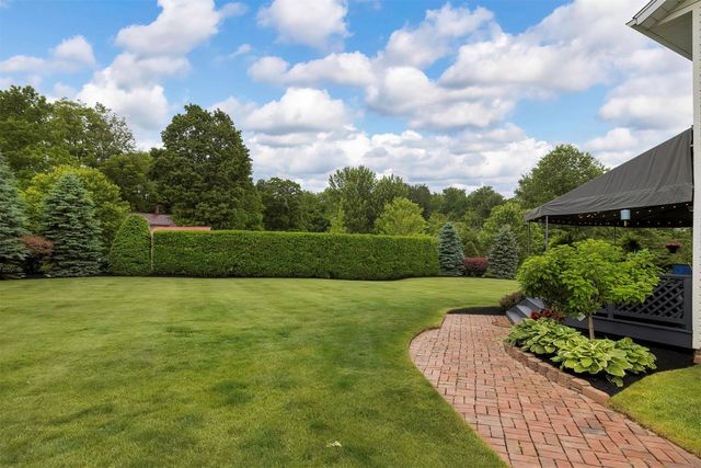 4168 WESTBURY RIDGE Drive, Erie, PA 16506