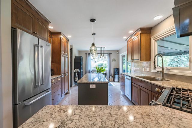 4168 WESTBURY RIDGE Drive, Erie, PA 16506