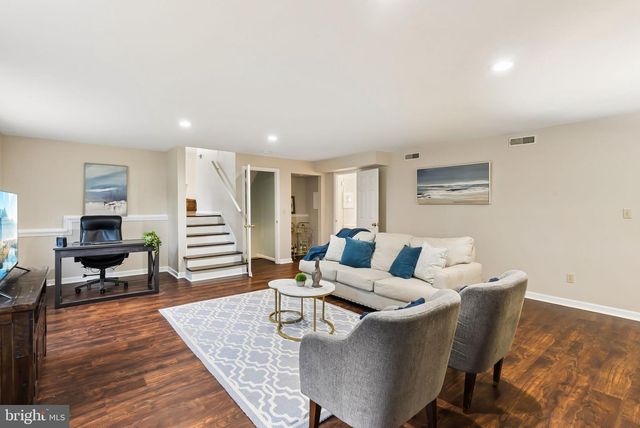 110 LAKE VIEW DR, Annapolis, MD 21403