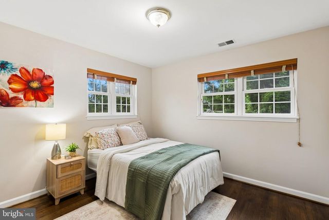 110 LAKE VIEW DR, Annapolis, MD 21403
