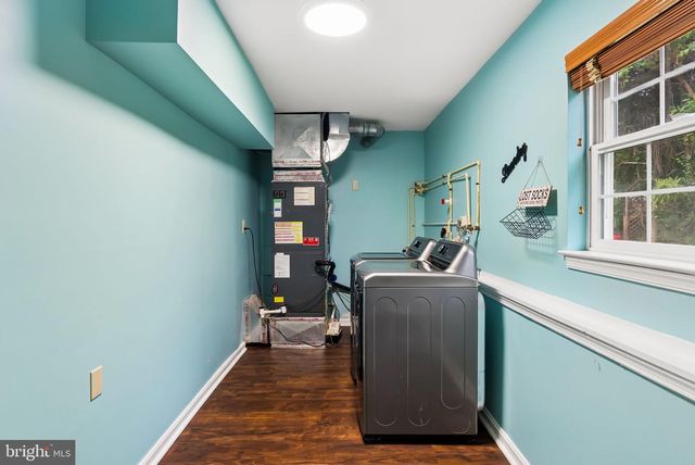 110 LAKE VIEW DR, Annapolis, MD 21403