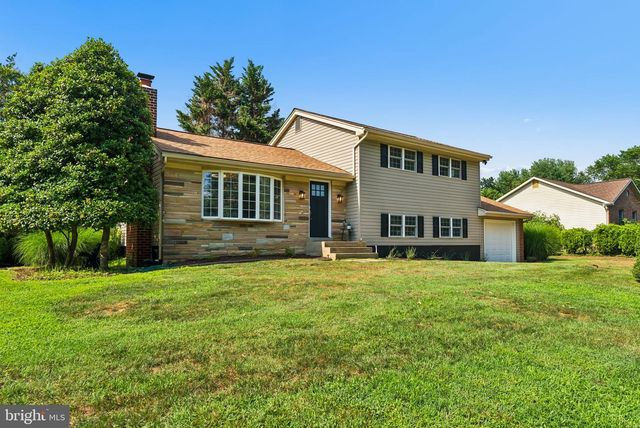 110 LAKE VIEW DR, Annapolis, MD 21403