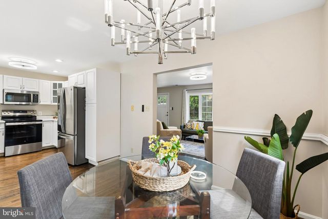 110 LAKE VIEW DR, Annapolis, MD 21403