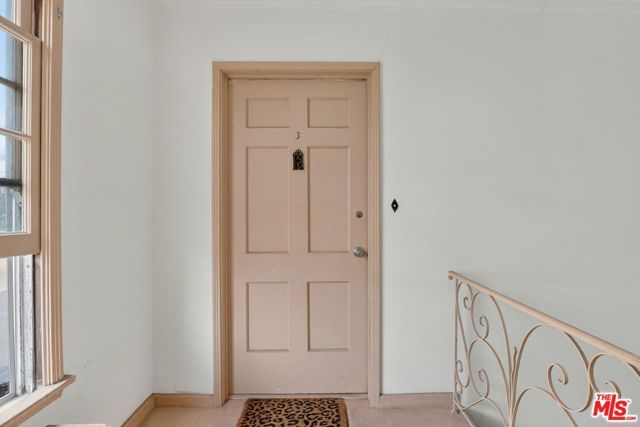 314 N St Andrews Place 3, Los Angeles, CA 90004
