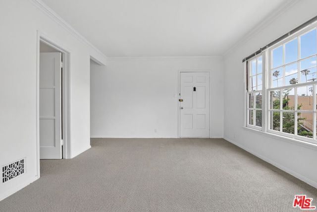 314 N St Andrews Place 3, Los Angeles, CA 90004