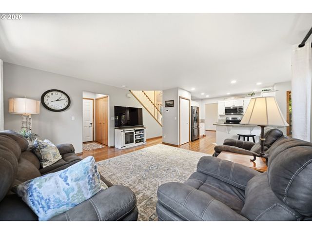 14397 Se MORNING SUN Ct, Clackamas, OR 97015