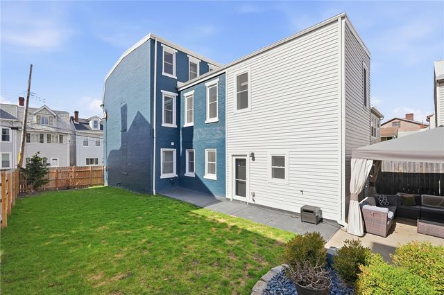 5112 Carnegie Street, Lawrenceville, PA 15201