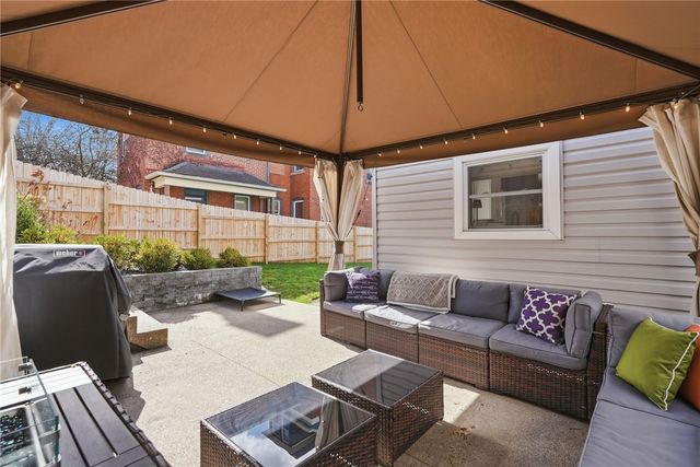 5112 Carnegie Street, Lawrenceville, PA 15201