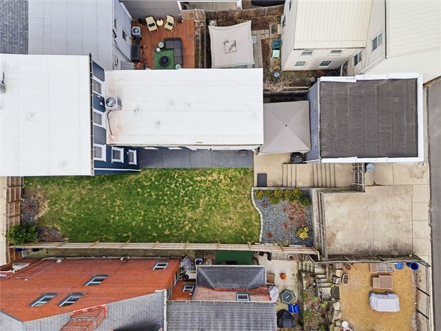 5112 Carnegie Street, Lawrenceville, PA 15201