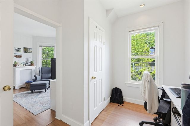 298 Brookline St 298, Cambridge, MA 02139