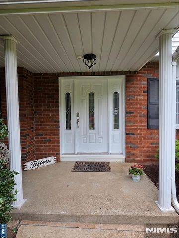 15 Sweetwood Court, Par-troy Hills Twp., NJ 07054