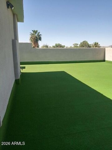 834 S Farmer Avenue, Tempe, AZ 85281